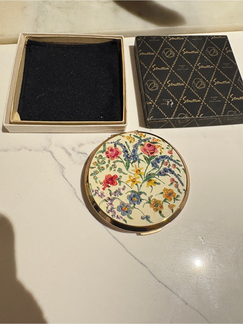 Vintage Stratton England Floral Enamel Compact Mirror -Multicolor Flowers-new